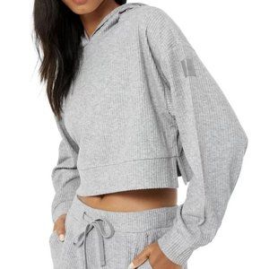 alo Muse Ribbed Crop Hoodie in Gray - Size S